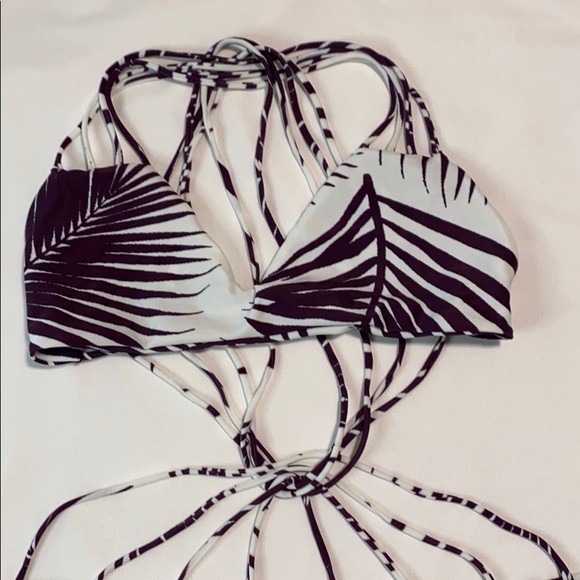 MIKOH Seychelles One-Piece SMALL - Picture 8 of 13